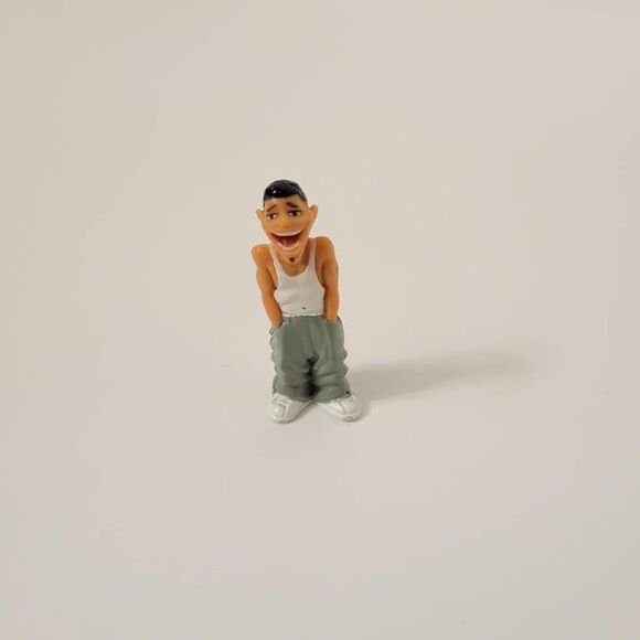 Lil Homies "Laughing Boy" Series 4 Mini Figure 1.75" 1/32 - Picture 1 of 3